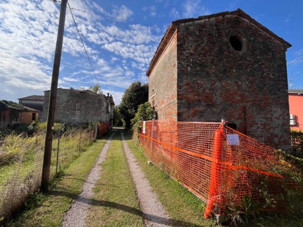 ufficio in vendita a San Benedetto Po in zona Mirasole