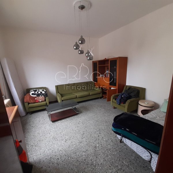 casa indipendente in vendita a San Benedetto Po in zona Portiolo