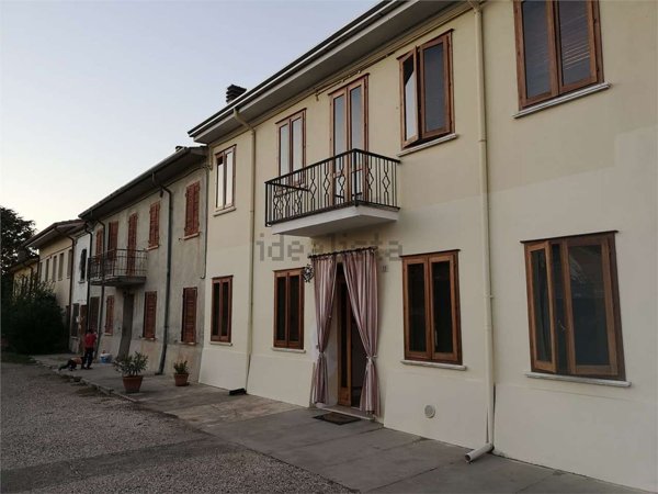 casa indipendente in vendita a San Benedetto Po in zona Mirasole