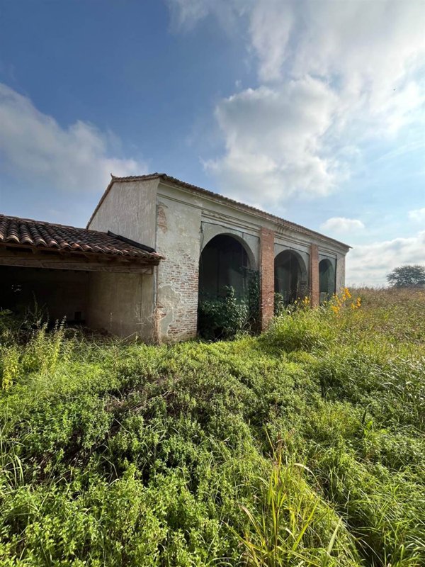 casa indipendente in vendita a San Benedetto Po