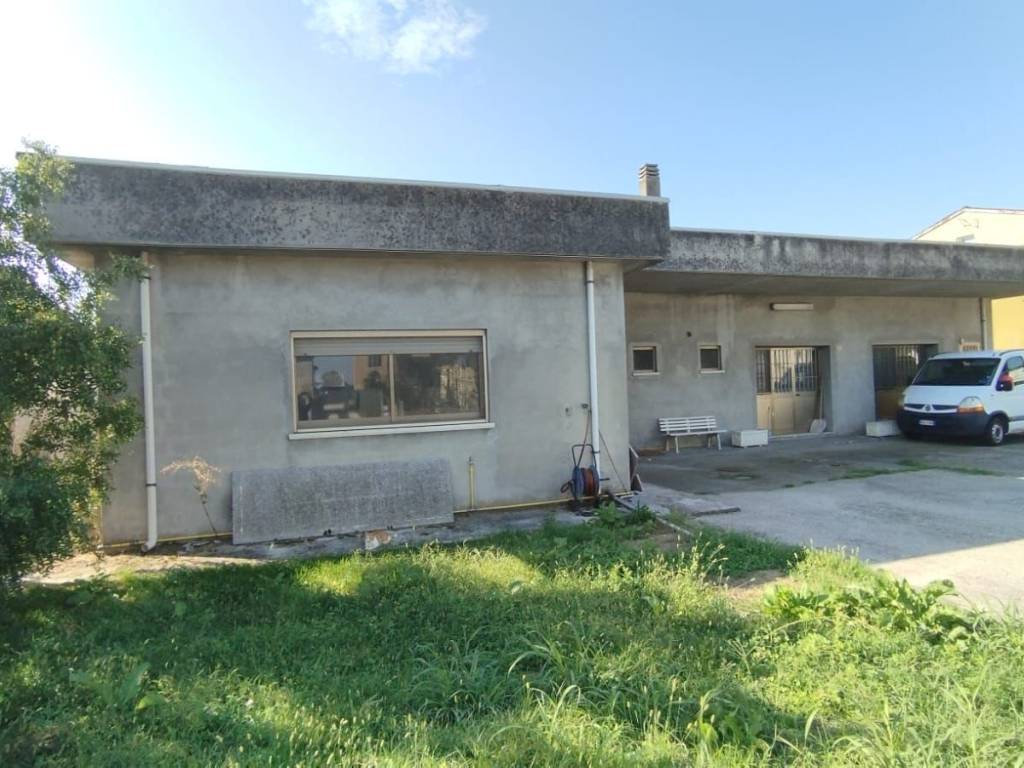 casa indipendente in vendita a San Benedetto Po in zona Gorgo