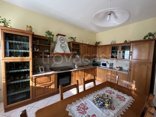 casa indipendente in vendita a San Benedetto Po