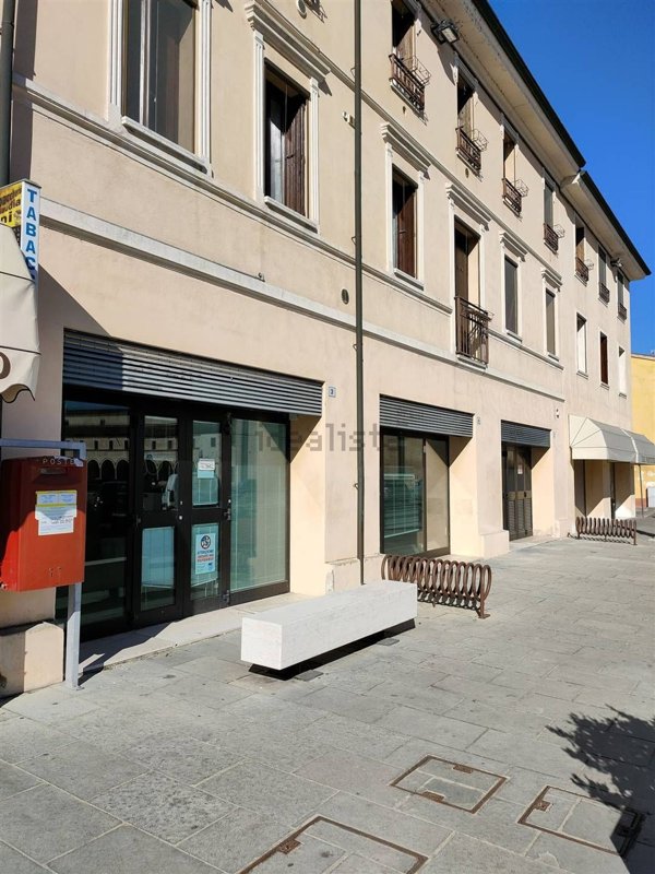 ufficio in vendita a San Benedetto Po