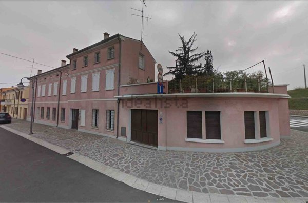 casa indipendente in vendita a San Benedetto Po
