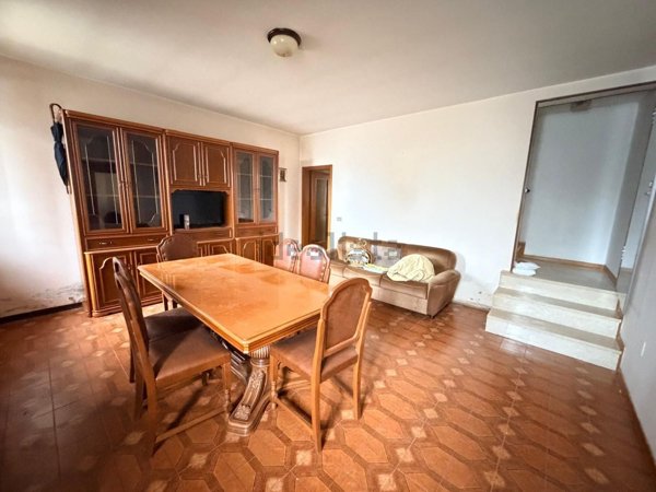 casa semindipendente in vendita a San Benedetto Po in zona Villa Garibaldi