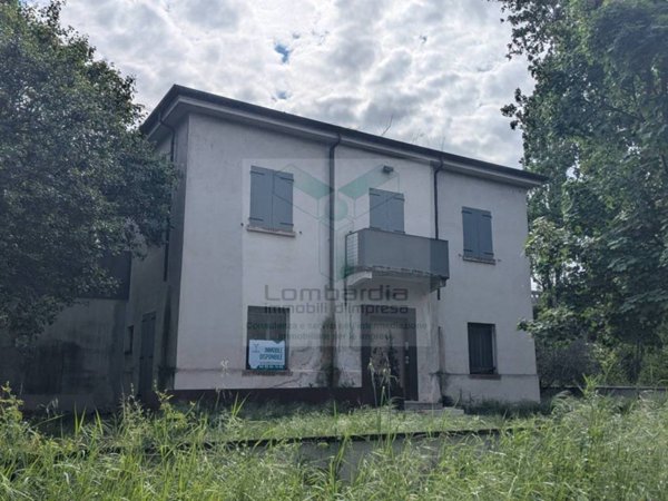 intera palazzina in vendita a San Benedetto Po