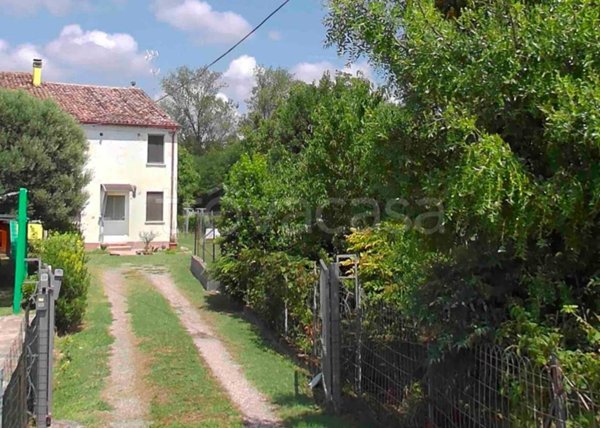 casa indipendente in vendita a San Benedetto Po in zona Mirasole