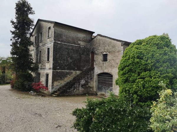 casa indipendente in vendita a San Benedetto Po in zona Zovo