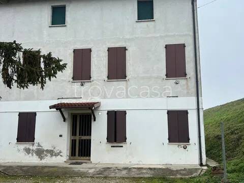 casa indipendente in vendita a San Benedetto Po