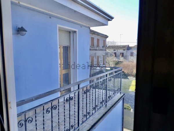 casa indipendente in vendita a San Benedetto Po in zona Brede
