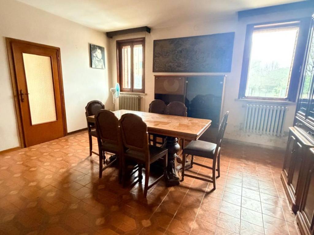 casa indipendente in vendita a San Benedetto Po in zona Villa Garibaldi