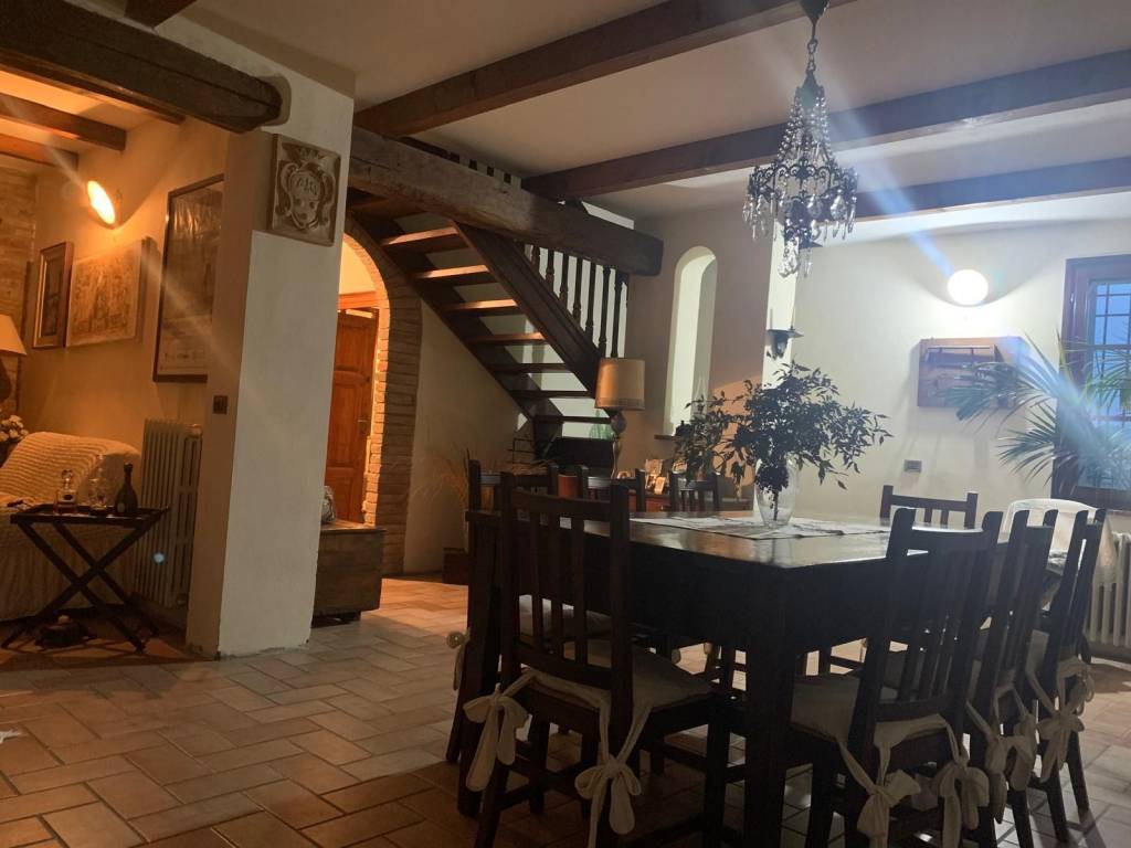 casa indipendente in vendita a San Benedetto Po