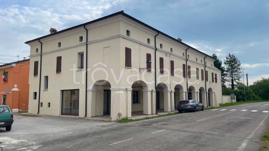 casa indipendente in vendita a San Giacomo delle Segnate