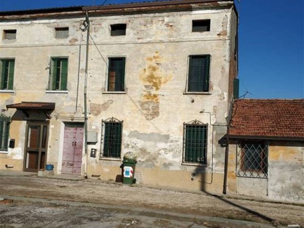 casa indipendente in vendita a San Giacomo delle Segnate