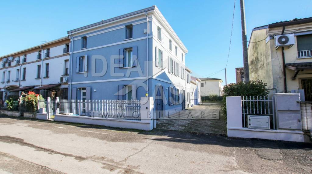 casa indipendente in vendita a San Giacomo delle Segnate