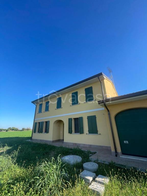 casa indipendente in vendita a San Giacomo delle Segnate