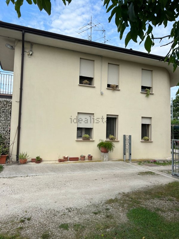 casa indipendente in vendita a San Giacomo delle Segnate