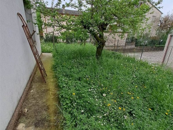 casa indipendente in vendita a San Giacomo delle Segnate