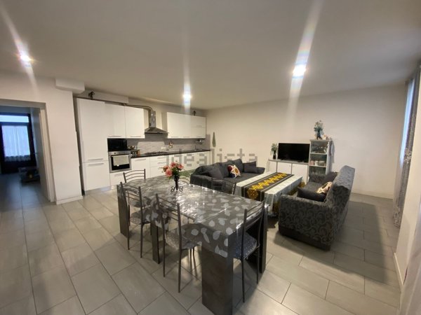 casa indipendente in vendita a San Giacomo delle Segnate