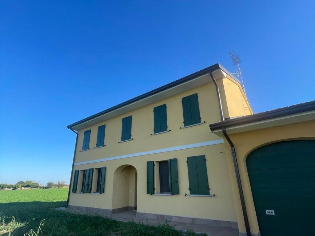 casa indipendente in vendita a San Giacomo delle Segnate in zona Malcantone