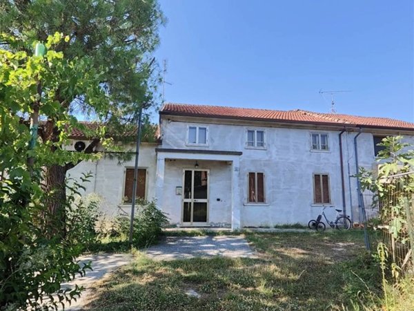 casa indipendente in vendita a San Giacomo delle Segnate