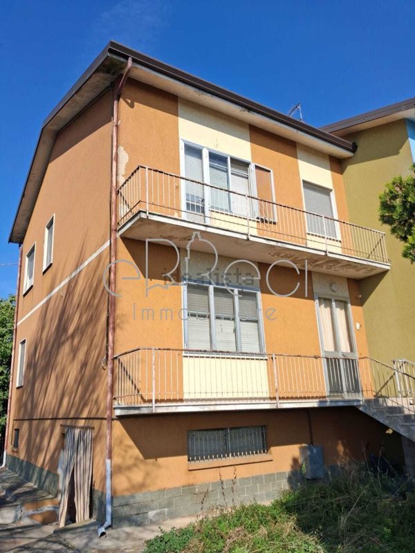 casa indipendente in vendita a San Giacomo delle Segnate