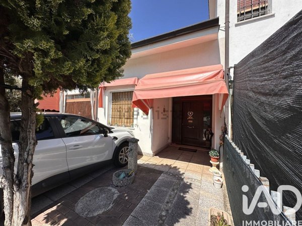 casa indipendente in vendita a San Giacomo delle Segnate