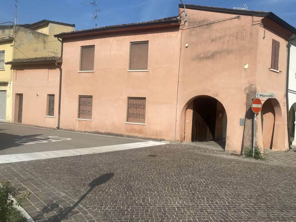 casa indipendente in vendita a San Giacomo delle Segnate