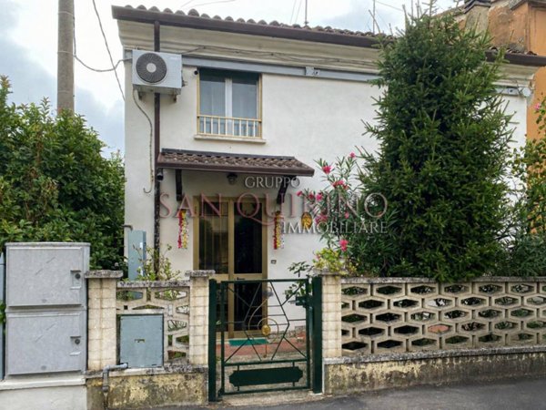casa indipendente in vendita a San Giacomo delle Segnate