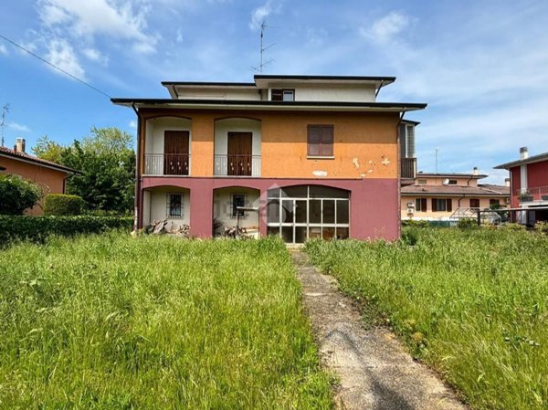 casa indipendente in vendita a San Giorgio Bigarello in zona Mottella