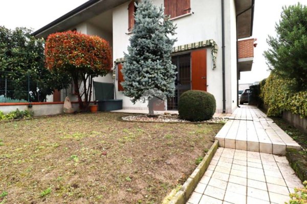 appartamento in vendita a San Giorgio Bigarello in zona Stradella