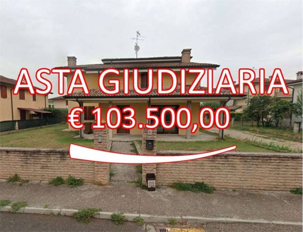 casa indipendente in vendita a San Giorgio Bigarello in zona Stradella