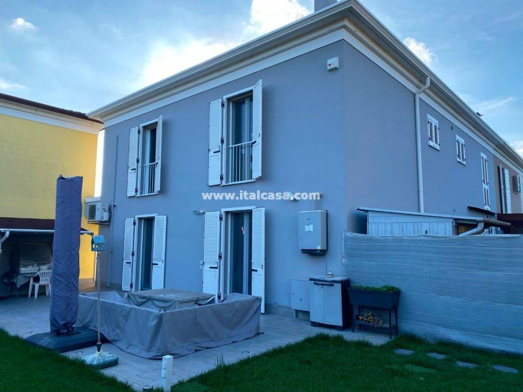 casa indipendente in vendita a San Giorgio Bigarello