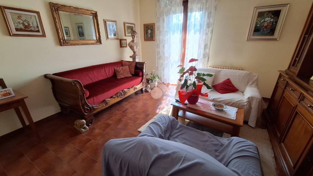 appartamento in vendita a San Giorgio Bigarello in zona Bigarello