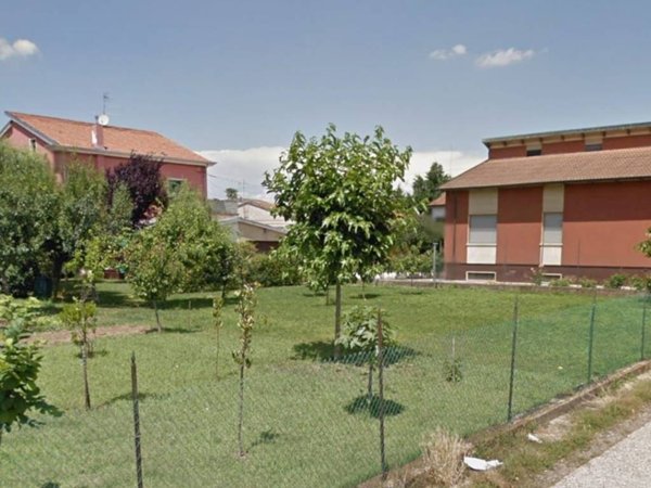 terreno edificabile in vendita a San Giorgio Bigarello