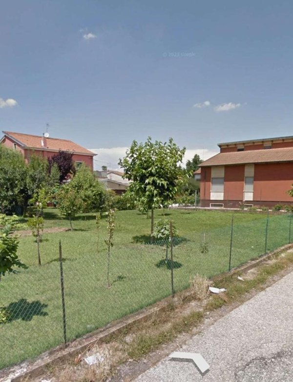 terreno edificabile in vendita a San Giorgio Bigarello