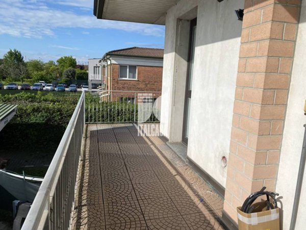 appartamento in vendita a San Giorgio Bigarello in zona Mottella