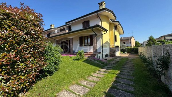 casa indipendente in vendita a San Giorgio Bigarello