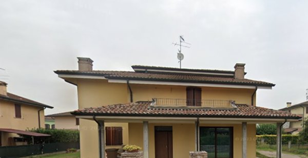 casa indipendente in vendita a San Giorgio Bigarello in zona Stradella