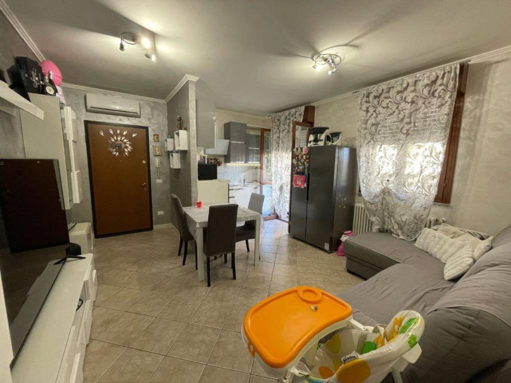 appartamento in vendita a San Giorgio Bigarello in zona Mottella