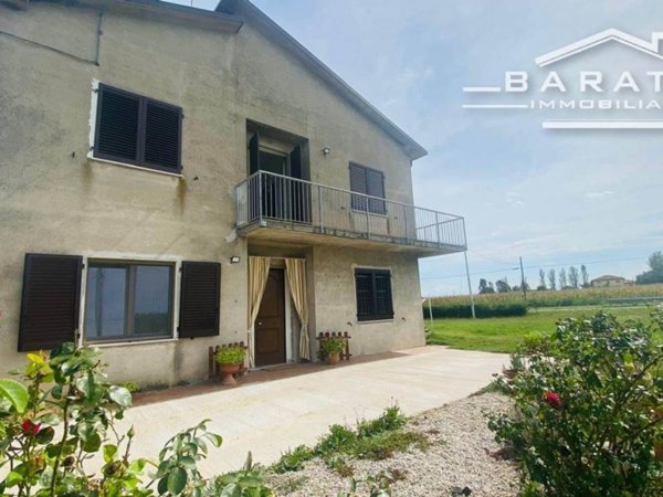 casa indipendente in vendita a San Giorgio Bigarello in zona Bigarello