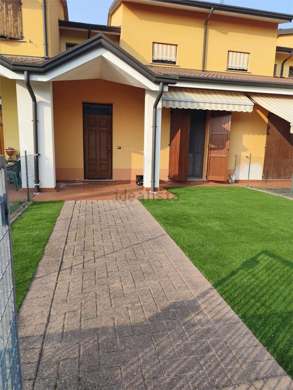 casa indipendente in vendita a San Giorgio Bigarello