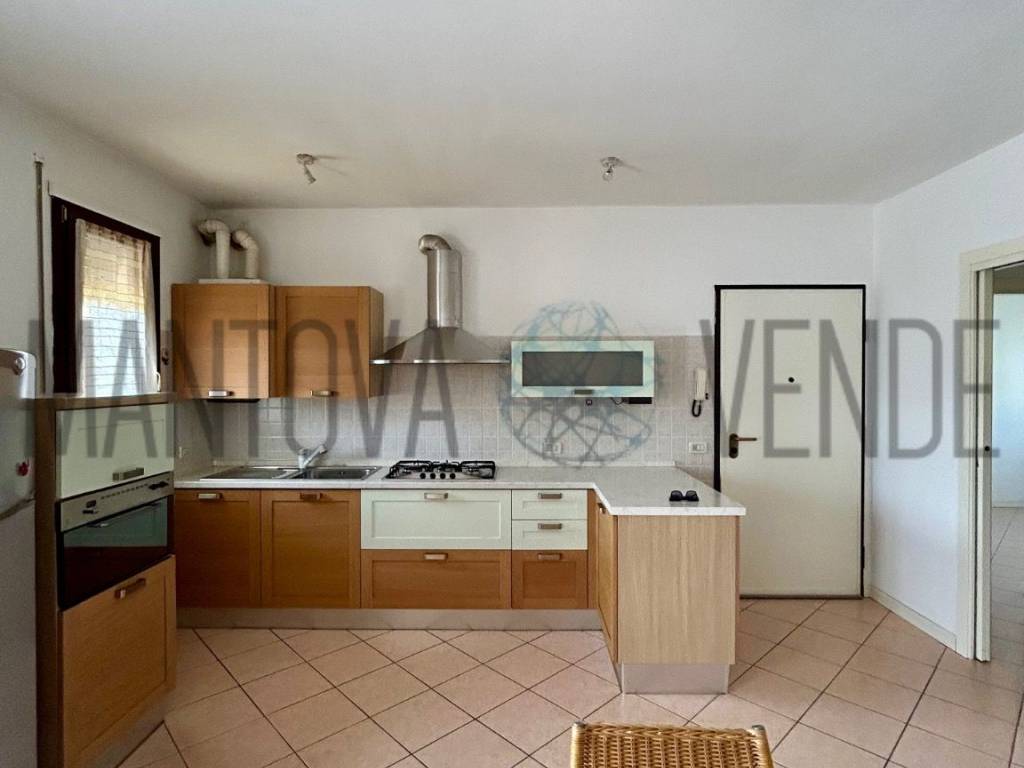 appartamento in vendita a San Giorgio Bigarello in zona Stradella