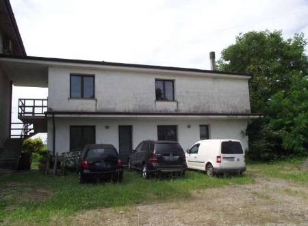 casa indipendente in vendita a San Giorgio Bigarello