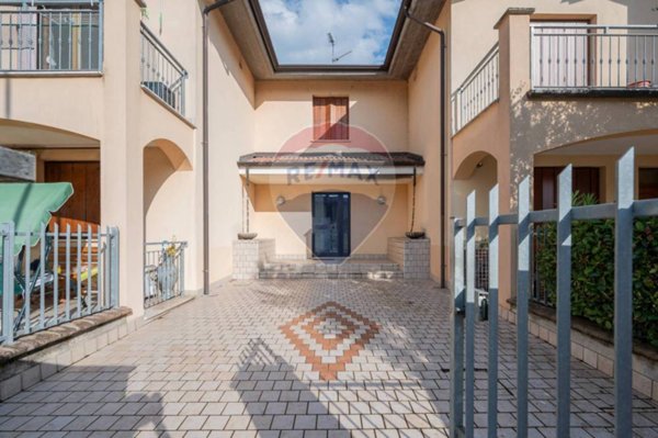 appartamento in vendita a San Giorgio Bigarello in zona Bigarello