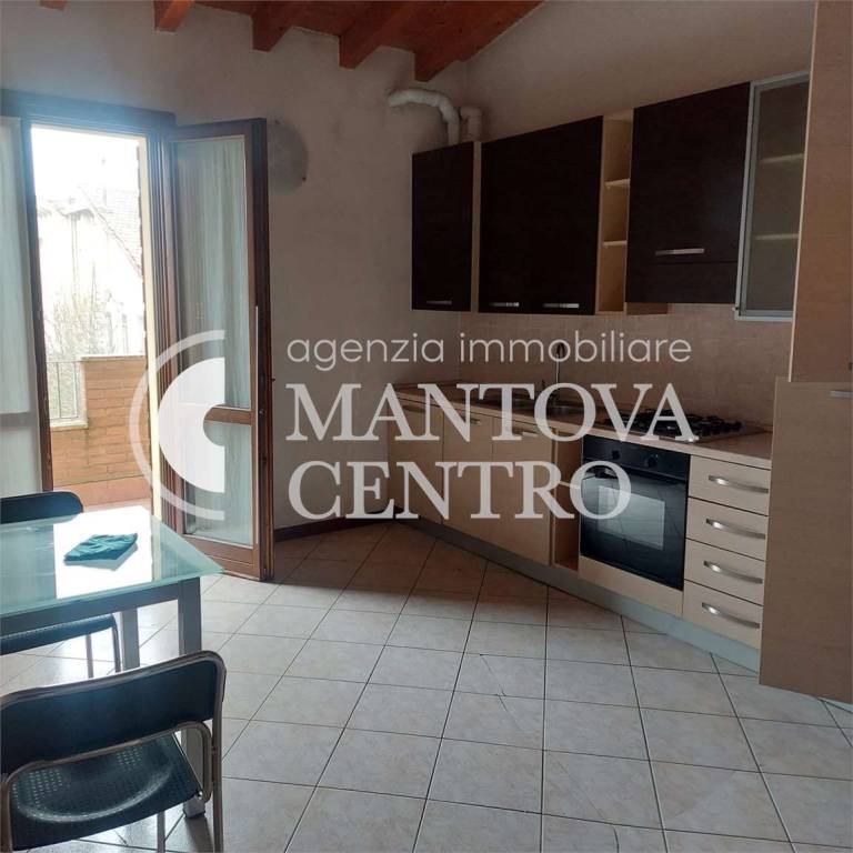 appartamento in vendita a San Giorgio Bigarello in zona Stradella