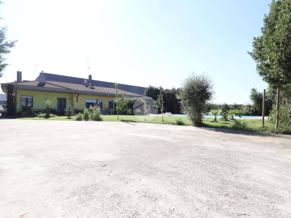 casa indipendente in vendita a San Giorgio Bigarello in zona Mottella