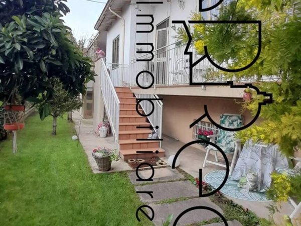 casa indipendente in vendita a San Giorgio Bigarello