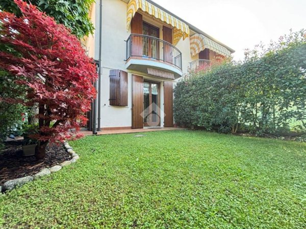 casa indipendente in vendita a San Giorgio Bigarello in zona Mottella