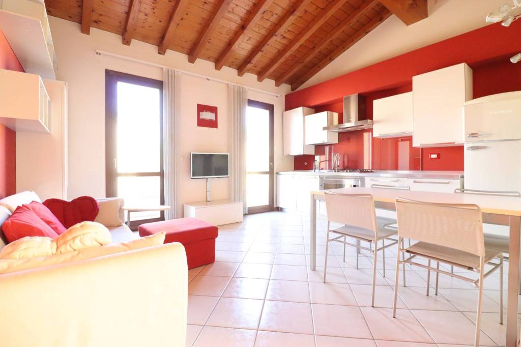 appartamento in vendita a San Giorgio Bigarello in zona Bigarello